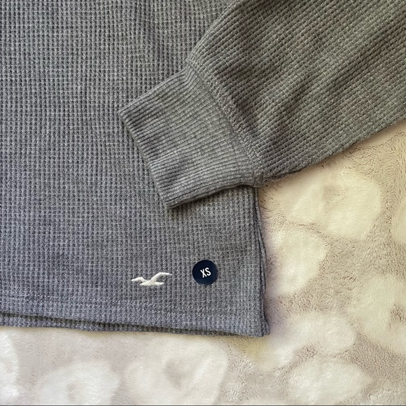 NWOT Hollister Gray Waffle Boyfriend Tee Long Sleeve Size XS - Picture 5 of 8